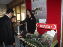 Evrensel Kolej